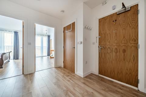 2 bedroom apartment for sale, Shipman Road, London