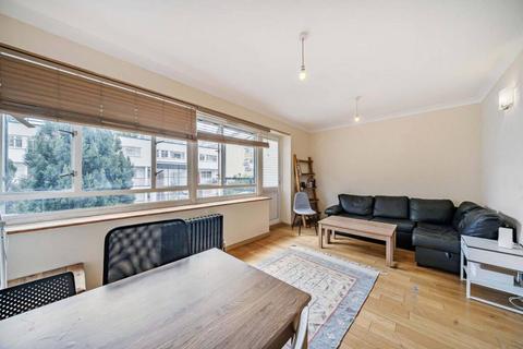 3 bedroom apartment for sale, Churchill Gardens, London, SW1V