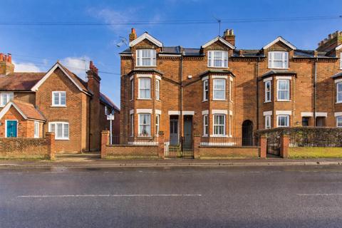 undefined, Whinbush Road, Hertfordshire SG5