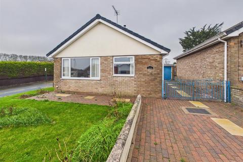 2 bedroom detached bungalow for sale, Thoresby Avenue, Bridlington