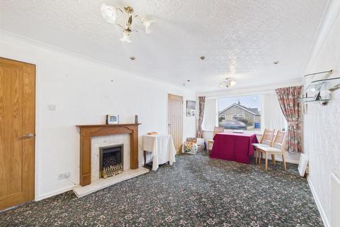 2 bedroom detached bungalow for sale, Thoresby Avenue, Bridlington