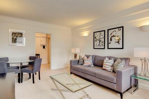 2 bedroom flat to rent, Fulham Road, London SW3