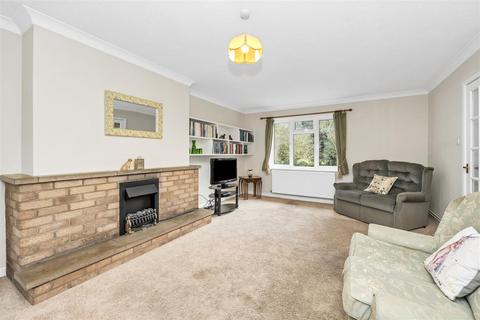 undefined, Saffrons Close, Woolpit, Bury St. Edmunds