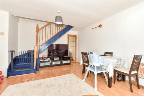 2 bedroom terraced house for sale, Barnsnap Close, Horsham RH12