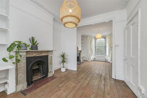 3 bedroom terraced house for sale, Pulross Road, SW9