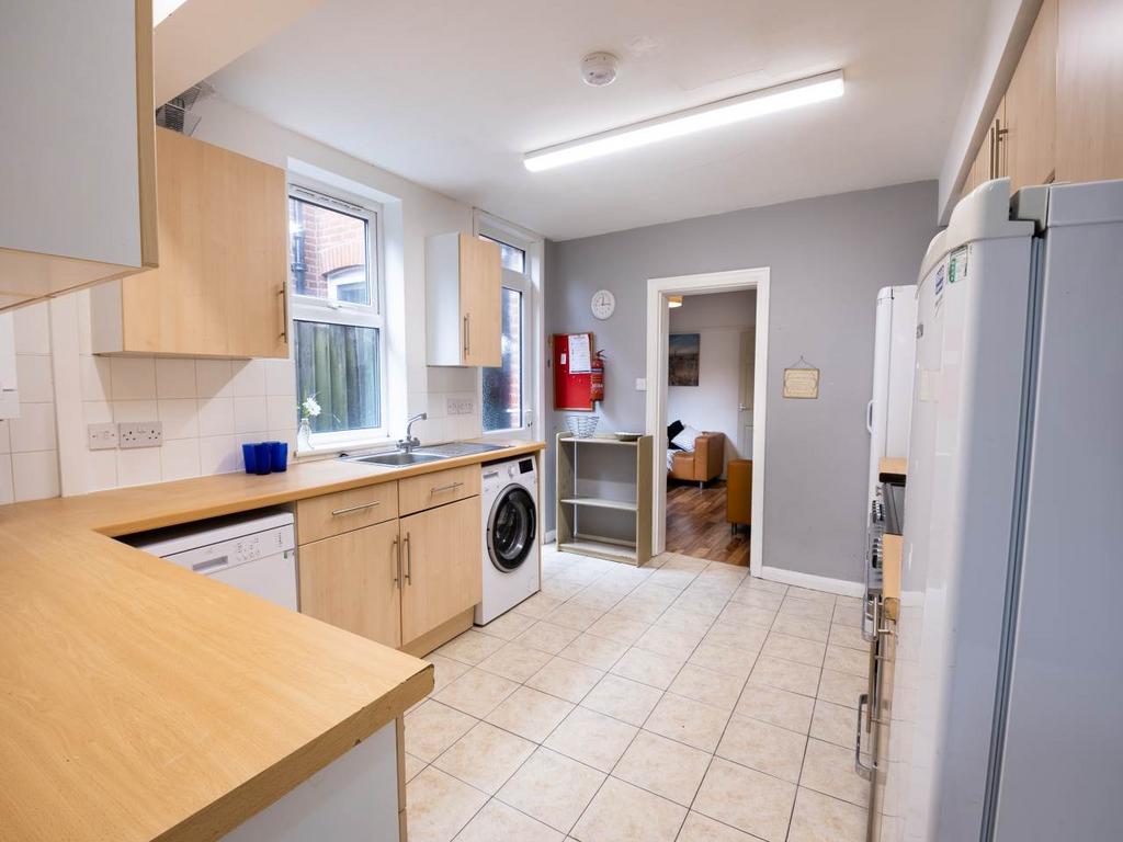 40 St Martins Road C