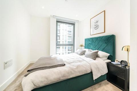 2 bedroom flat to rent, Palmer Road, London SW11
