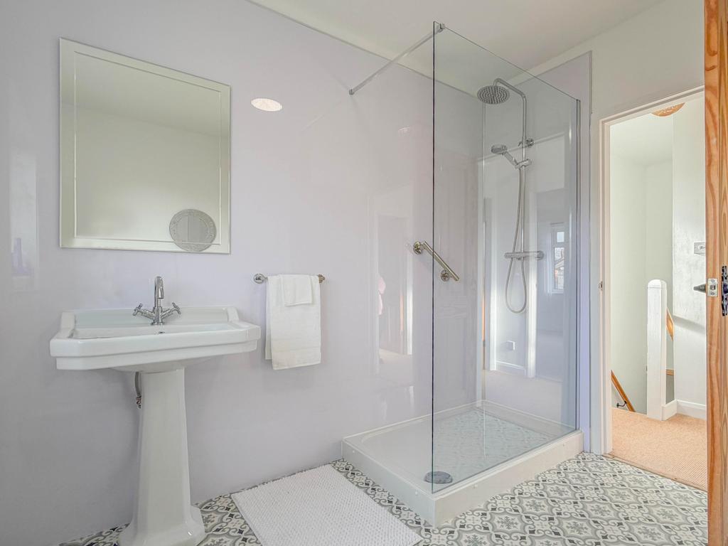 Bathroom 5