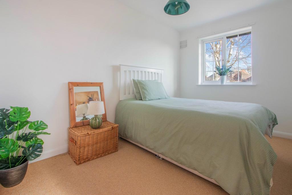Bedroom 2a