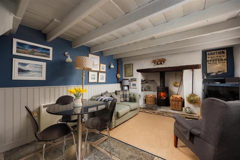 undefined, Port Isaac