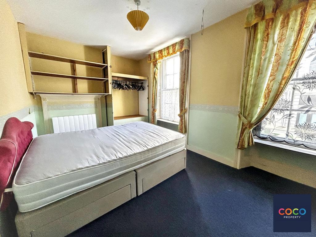 Main Bedroom