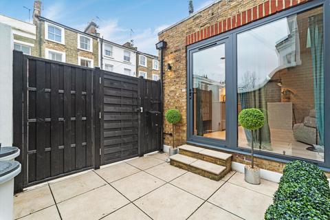 2 bedroom flat for sale, Kilmarsh Road, London W6
