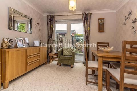 3 bedroom bungalow for sale, Coupe Green, Preston PR5