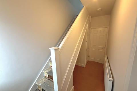 3 bedroom semi-detached house for sale, Averil Road,  Leicester, LE5