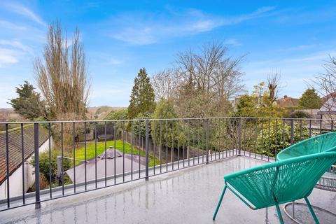 4 bedroom detached house for sale, Eversley Park Road, London, N21
