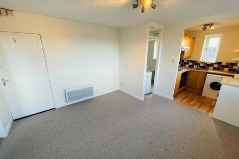 1 bedroom apartment to rent, St. Johns Chase, Wakefield WF1
