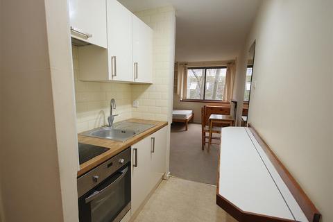 undefined, Mayflower House, Cambridge CB4