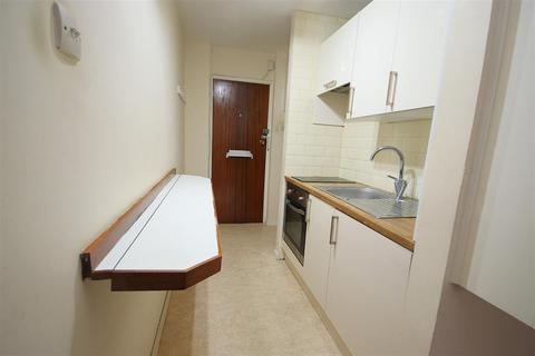 undefined, Mayflower House, Cambridge CB4