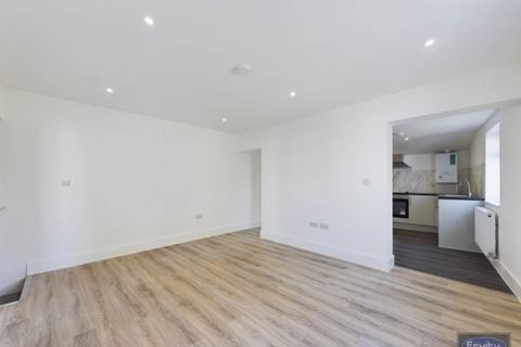 1 bedroom maisonette to rent, Frederick Place, London, SE18