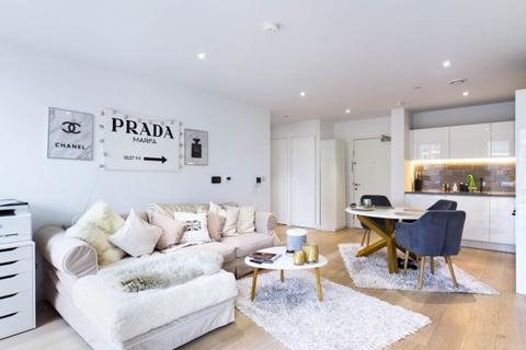undefined, Schooner Road, London, E16