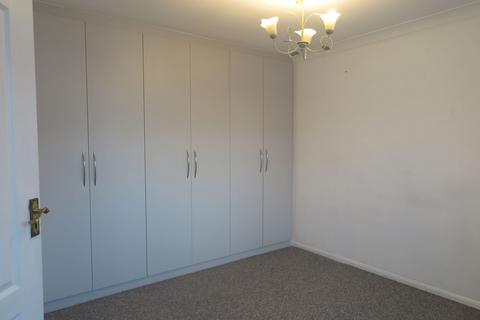 3 bedroom terraced house for sale, Havelock Road, Southall, London, UB2 4PB