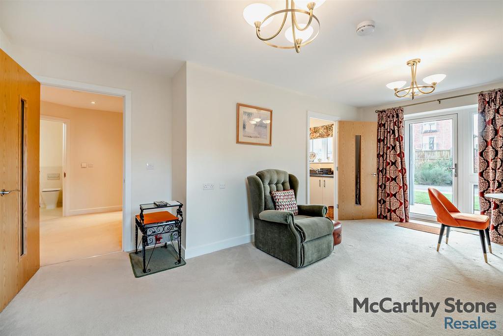 8678096-interior13-800.jpg