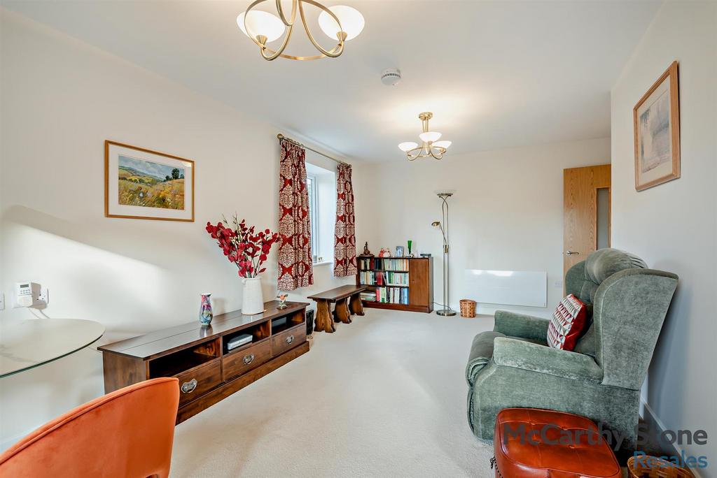 8678096-interior14-800.jpg