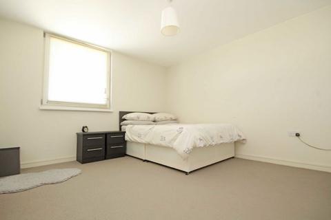 undefined, Orchard Road, Richmond TW9