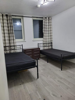 1 bedroom in a house share to rent, , Mersea House, 104, Harts Lane, London, IG11