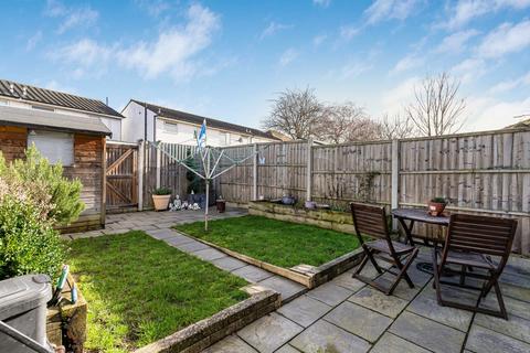3 bedroom terraced house for sale, Alverston Gardens, London, SE25