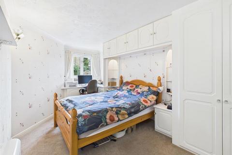 1 bedroom flat for sale, Spinners Court, Lancaster