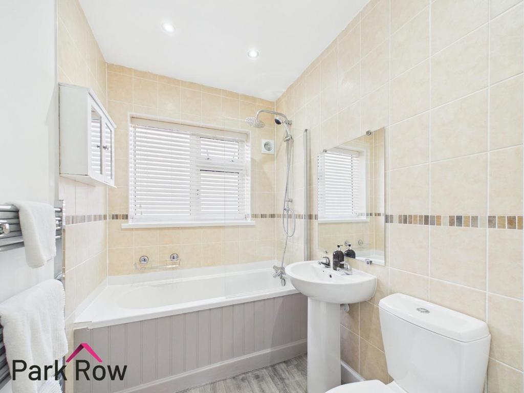 Main bathroom