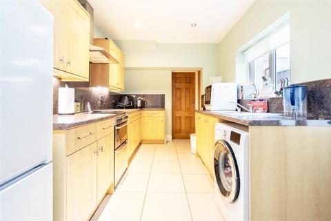 2 bedroom flat for sale, Woodbine Avenue, Wallsend
