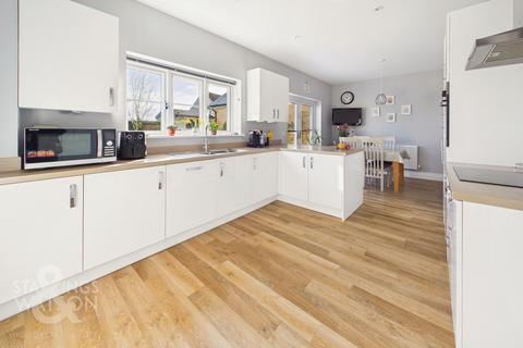 undefined, Oak Avenue, Norwich NR14