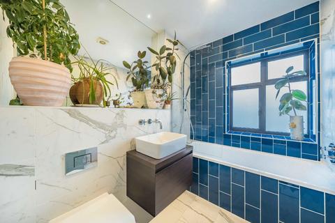 undefined, Elmtree Road, Teddington TW11