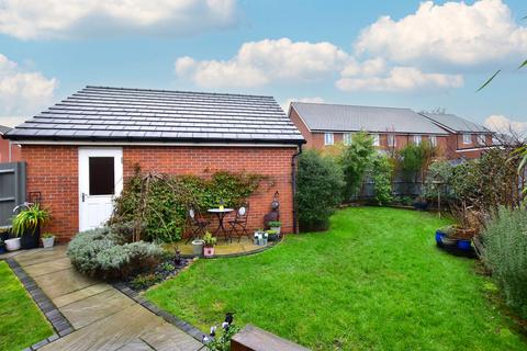 3 bedroom end of terrace house for sale, Tait Place, Watford, WD25