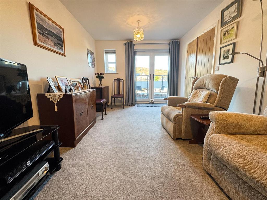 Lounge dining room