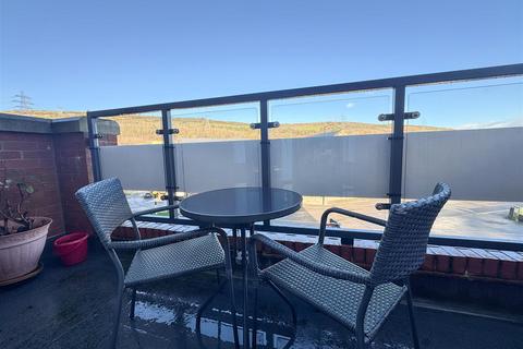 undefined, Manchester Road, Stocksbridge, S36