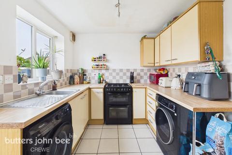 2 bedroom terraced house for sale, Simpson Court, Crewe