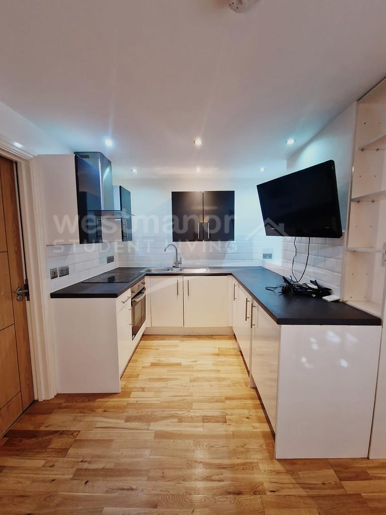 Flat 7