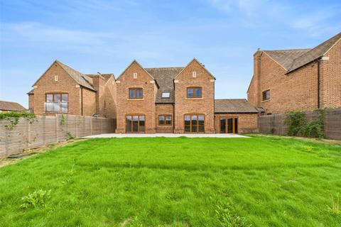 6 bedroom detached house for sale, Seven Acres Close, Main Road, Minsterworth, Gloucester, GL2