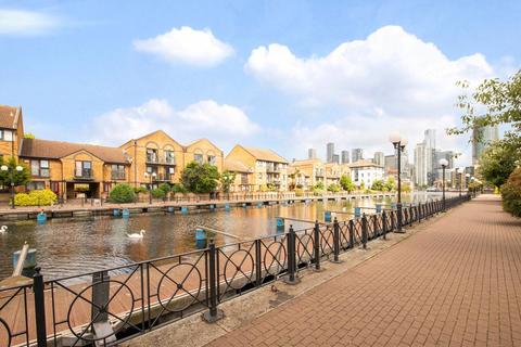 Taeping Street, London E14