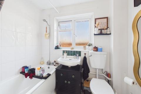 undefined, Teesdale Road, Slough, Berkshire, SL2