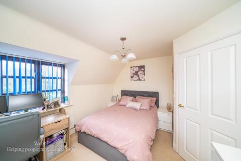 undefined, Farm Court, Cannock WS12