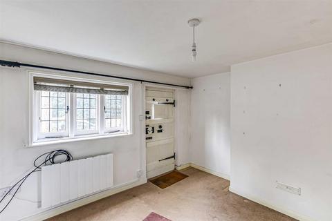 undefined, High Street, Limpsfield