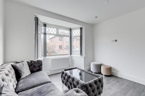 3 bedroom detached house for sale, Carlton Road, Nottingham NG10