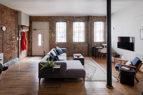 undefined, Cyntra Place, London E8