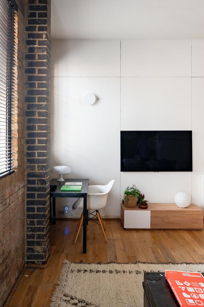 328218 - Cyntra Place, Mare Street, London E8 -...