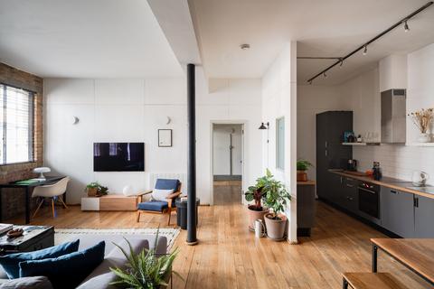 undefined, Cyntra Place, London E8