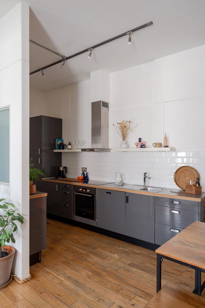 328209 - Cyntra Place, Mare Street, London E8 -...